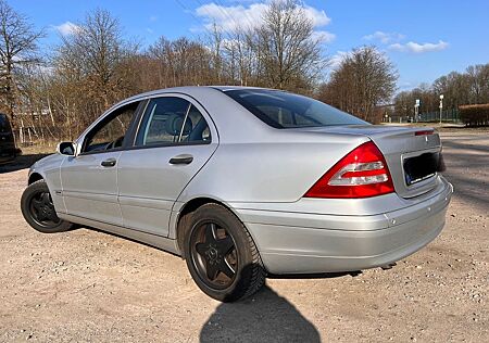 Mercedes-Benz C 180 Kompressor W203 CLASSIC