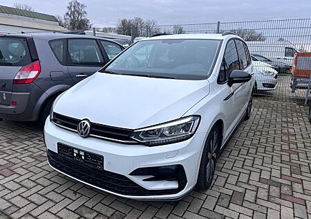 VW Touran Volkswagen Highline BMT/Start-Stopp/Navi/R-Line/RKam