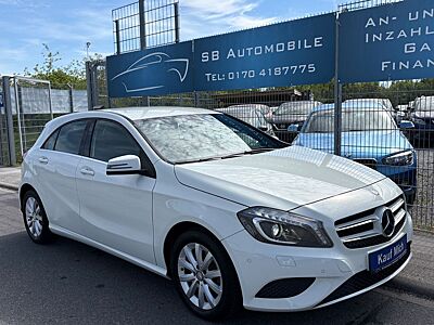 Mercedes-Benz A 180 BlueEFFICIENCY Style Edition