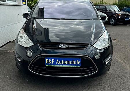 Ford S-Max Titanium