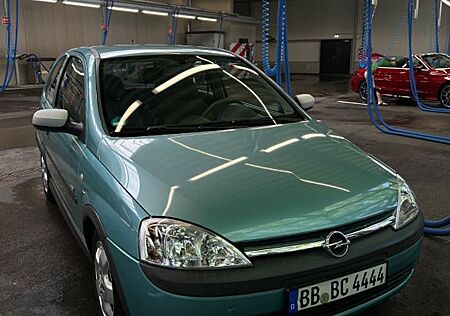 Opel Corsa 1.0 -