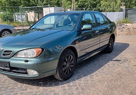 Nissan Primera 1.6