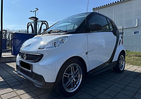 Smart ForTwo coupé 1.0 52kW mhd pure