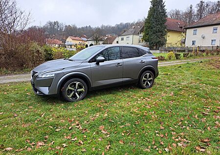 Nissan Qashqai N-Connecta 1.3 DIG-T 4x4 MHEV 158PS AT