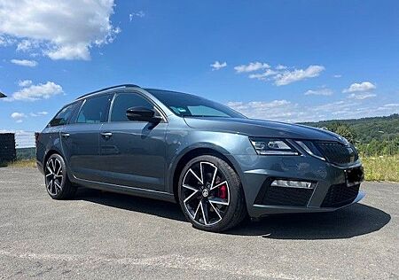 Skoda Octavia Combi RS 4x4