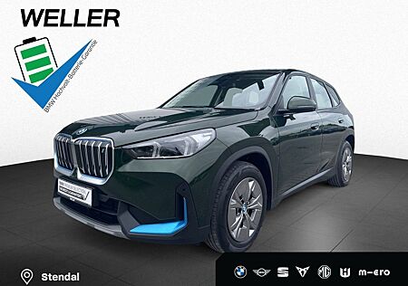BMW iX1 xDr30 AHK,AdLED,HUD,LC-Pro,360° Leas