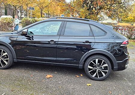 VW Taigo Volkswagen 1.0 TSI OPF 81 kW DSG R-Line 8fach bereift