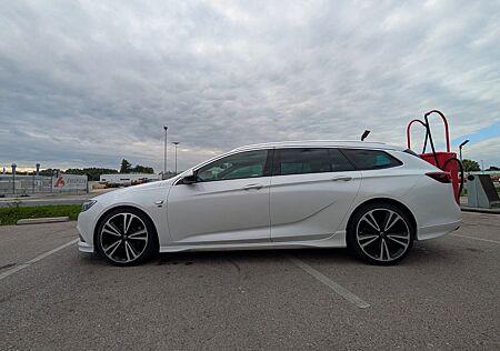 Opel Insignia 2.0 Diesel 125kW Dynamic Sports Tou...