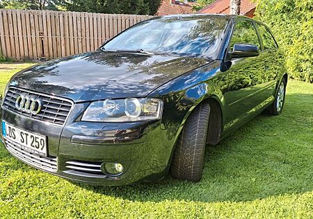 Audi A3 2.0 FSI tiptronic S line Sportpaket plus ...