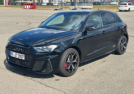 Audi A1 40 TFSI S tronic S line Sportback S line