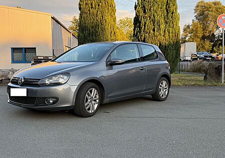 VW Golf Volkswagen 1.2 TSI DSG AUTOMATIK KLIMA BlueMotion