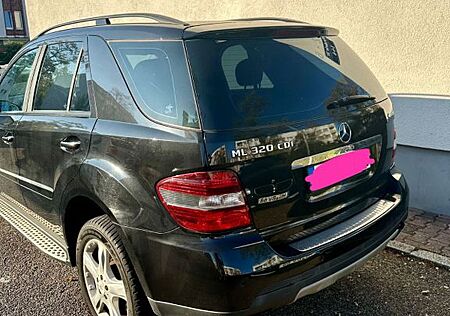 Mercedes-Benz ML 320 CDI 4MATIC -