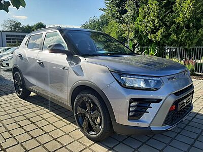 KGM TIVOLI 1.5 BLACK 6/AT 2WD +2TONE BLACK PACK