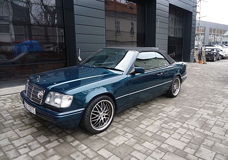 Mercedes-Benz E 200 Cabrio W124