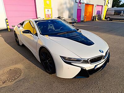 BMW i8 Coupé -
