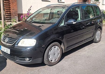 VW Touran Volkswagen 2.0 TDI Turbolader Defekt