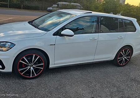 VW Golf Volkswagen 2.0 TDI SCR Comfortline Variant Comfortline
