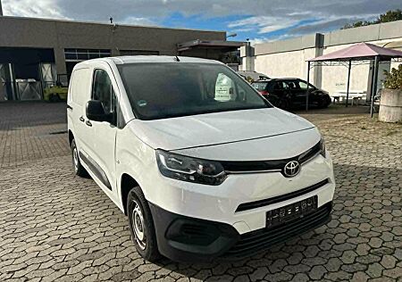 Toyota Pro Ace Proace City