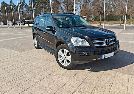 Mercedes-Benz GL 450 4MATIC 2. Hand 7 Sitze TÜV MB Scheckheft