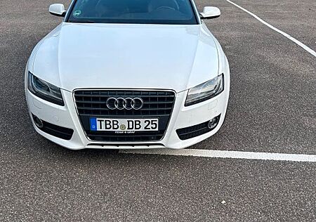 Audi A5 2.7 TDI (DPF) multitronic Cabriolet -