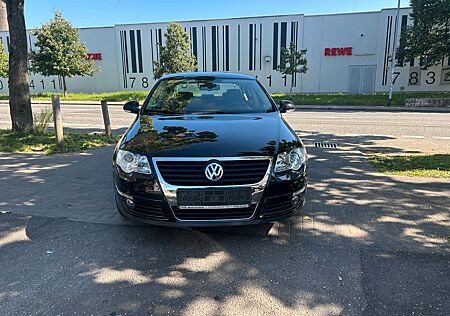 VW Passat Volkswagen Lim. Comfortlin TSI BlueMotion aus 1-Hand