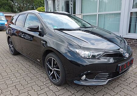 Toyota Auris Touring Sports 1.8 Hybrid Team D Navi SHZ