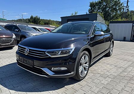 VW Passat Alltrack Volkswagen 2.0 TDI 4Motion/ Navi /LED / ACC