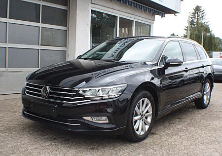 VW Passat Variant Volkswagen TSI DSG Business Navi Sitzh ACC