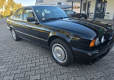 BMW 525 gebraucht kaufen BMW 525xi E34 Klima, Erste Hand!