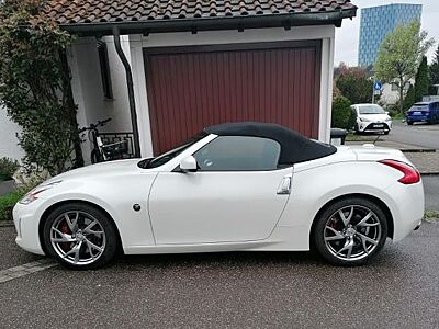 Nissan 370Z Roadster Automatik (Klappenauspuff)