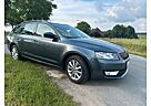 Skoda Octavia 2.0 TDI DSG Style Combi Style