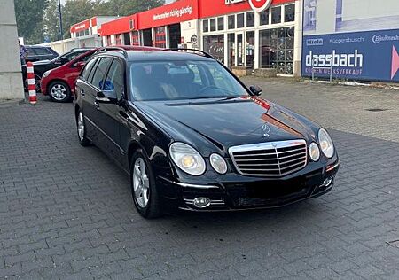 Mercedes-Benz E 220 CDI T AVANTGARDE Kombi 7-Sitzer Tüv neu