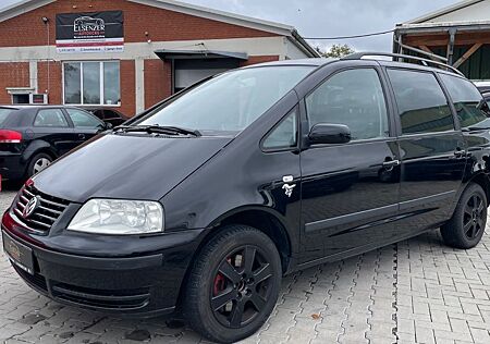 VW Sharan Volkswagen 1.8T tiptronic Comfortline Family 4Motion