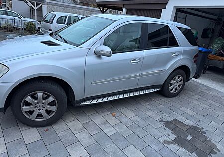 Mercedes-Benz ML 350 4MATIC -