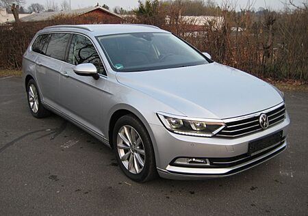 VW Passat Variant Volkswagen Highline 2.0TDI 190PS-DSG-LED-RFK