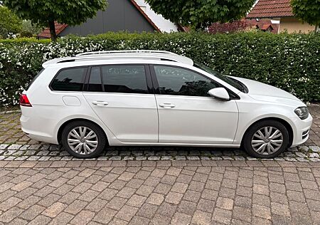 VW Golf Volkswagen 1.4 TSI 92kW DSG BMT Highline Variant H...