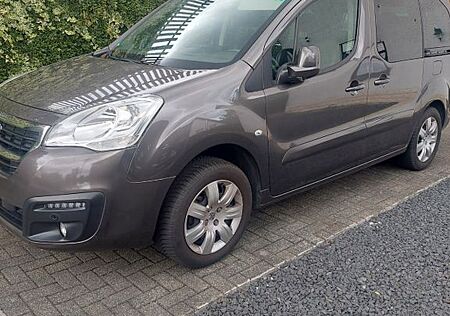 Peugeot Partner Tepee Inspektion/Reifen/Bremsen neu