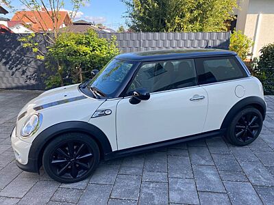 MINI Cooper 1/2011 Navi Schiebedach Leder