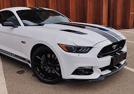 Ford Mustang 5.0 GT LPG LED KAM NAVI SHAKER CORSA EXH