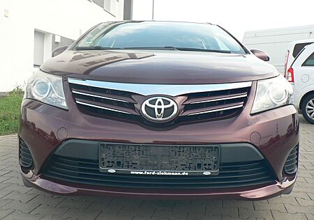 Toyota Avensis Kombi Basis