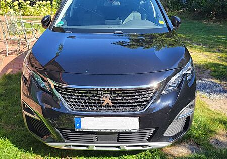 Peugeot 5008 PureTech 130 EAT8 Allure