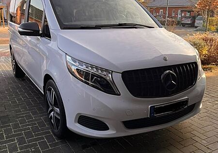 Mercedes-Benz V 250 Allrad; 2 Schiebetüren; Camping (Liegebank)