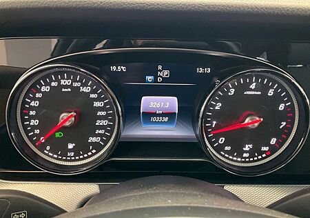 Mercedes-Benz E 200 T AVANTGARDE Autom.