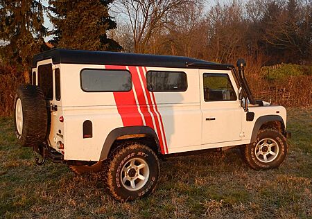 Land Rover Defender 110 TD4 HT Hard Top