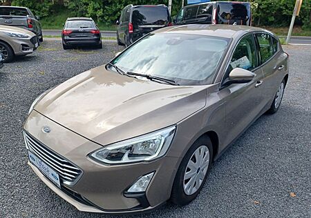 Ford Focus 1,0 ** C und C / DAB ** mit Garantie