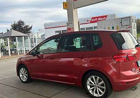 VW Golf Sportsvan Volkswagen 1.4 TSI 92kW DSG LOUNGE BMT L...