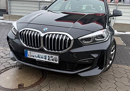 BMW 120i M Sport Steptronic M Sport