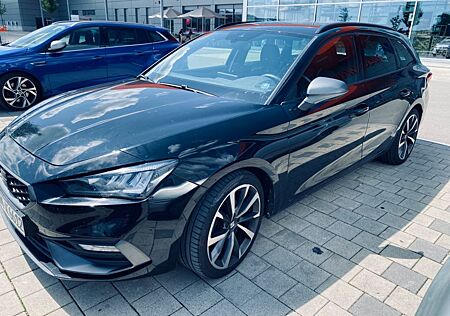 Seat Leon 1.4 e-HYBRID FR DSG Sportstourer FR