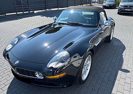BMW Z8 4.9 -Deutsche Auslief.