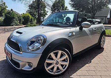 Mini Cooper S Cabrio *NAVI*LEDER*XENON*AC*SITZHEIZUNG
